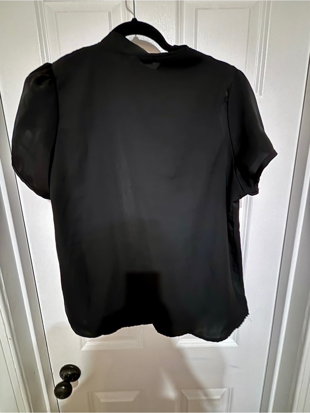 Black Bow Tie Flutter Sleeve Women's Top - Picture 2 of 6